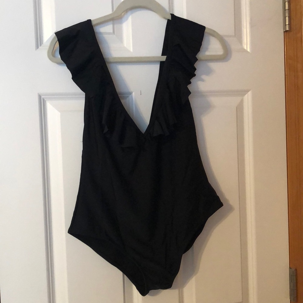 Beautiful black ruffle swimsuit.